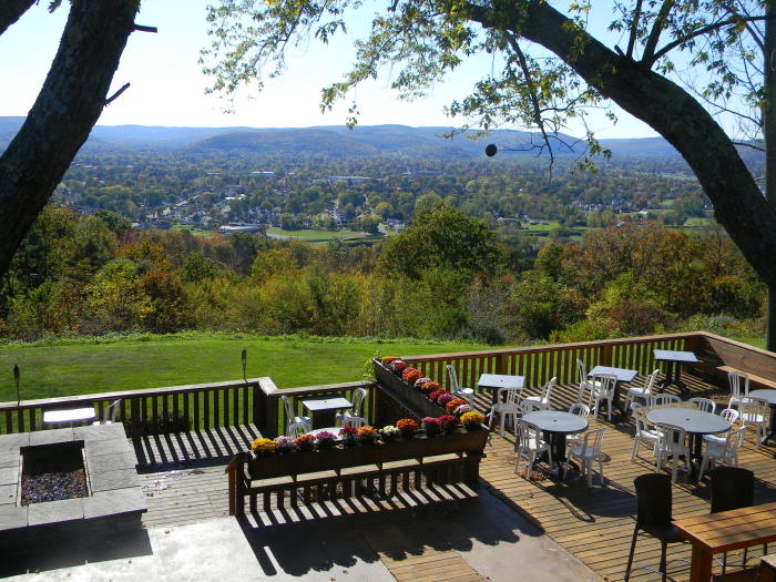 Hill Top Inn