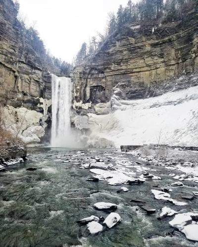 11 Must-Have Photos for Your FLX Vacation Waterfalls by kristininmotion